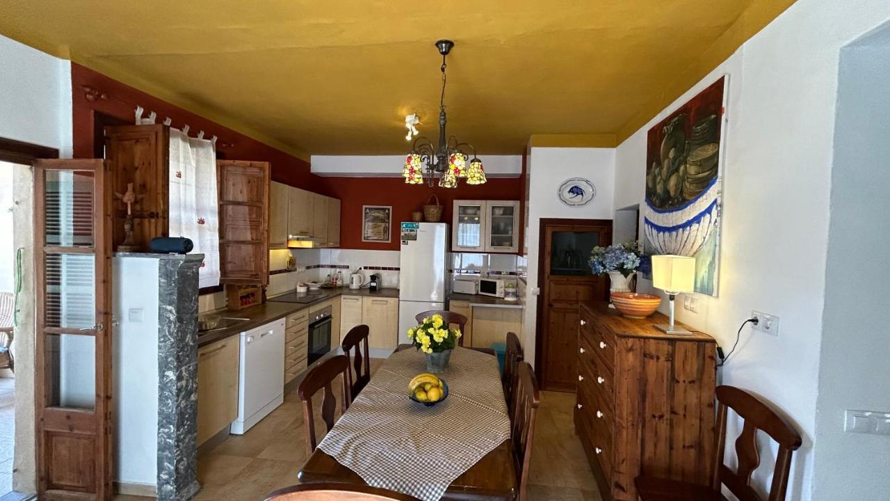 Casa Padrina Burballa María de la Salud Zewnętrze zdjęcie